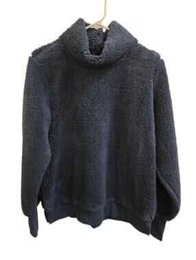 Excellent L Gaiam Sweater